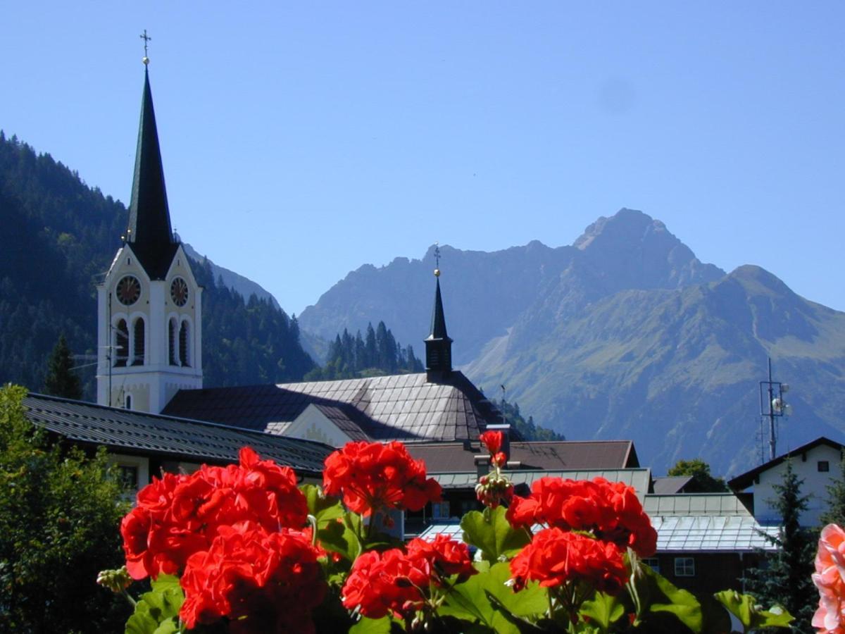 Gaestehaus Etschmann * Riezlern